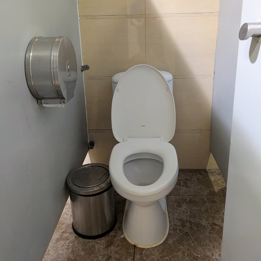 Vincomのトイレ