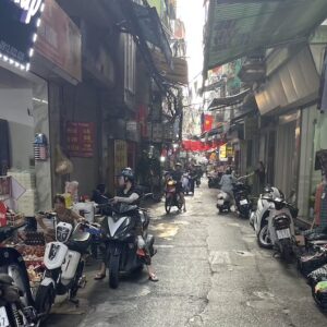 ベトナムの買い物完全ガイド｜値切りは「戦い」じゃなく「お祭り」。市場の歩き方から交渉術、相場まで在住者が全部教える