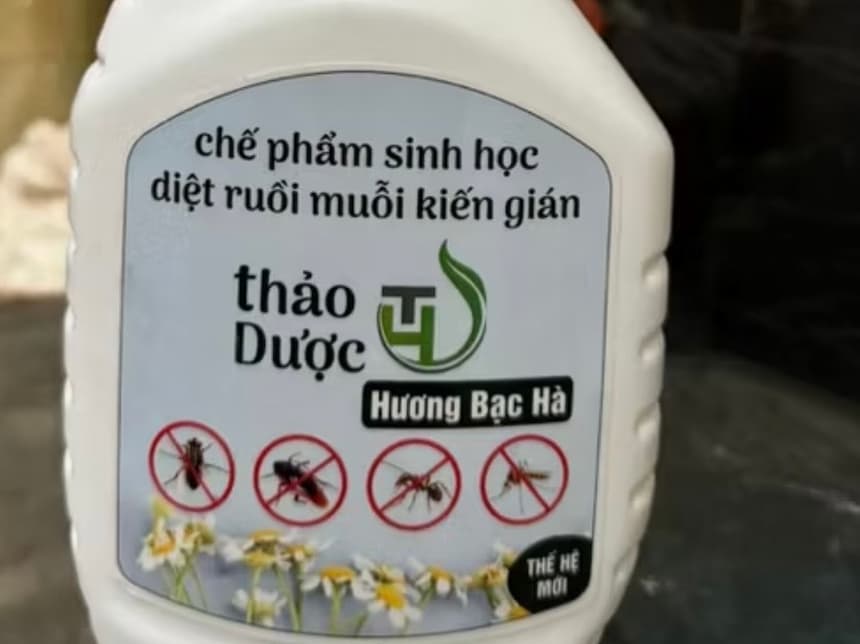 ハーブ系の虫よけスプレー thảo dược(ミント香タイプ)