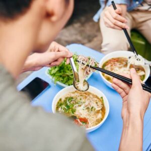 ベトナム人の彼女との恋愛がうまくいく「安心のルール」｜連絡・家族・お金のズレを翻訳する