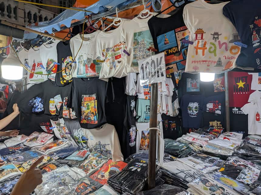 ハノイのデザインTシャツ土産｜風景イラストやHanoiロゴのオリジナルTシャツ