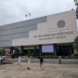 ホーチミンの戦争証跡博物館｜在住者が「観光地として」ではなく「街を理解するために」おすすめする理由【2026年版】