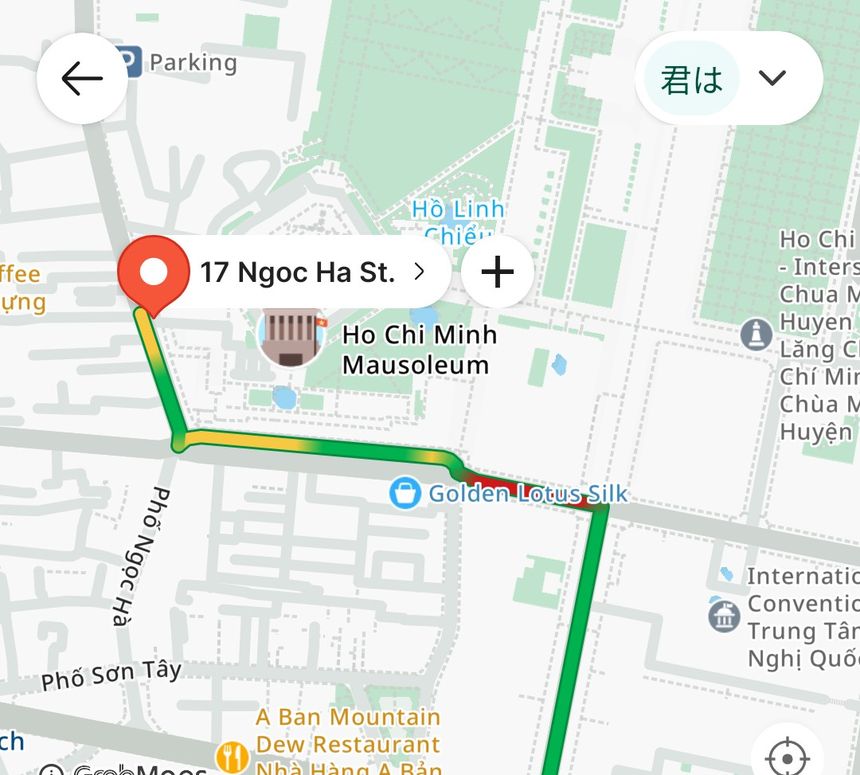 GrabMapsの画面。目的地を「17 Ngoc Ha St.」に設定すると、ピンがホーチミン廟の西側・見学者用入口のある場所に落ちる