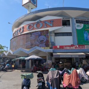 ダナンのコン市場｜ハン市場との違い、フードコートの値段と営業時間【2026年版】