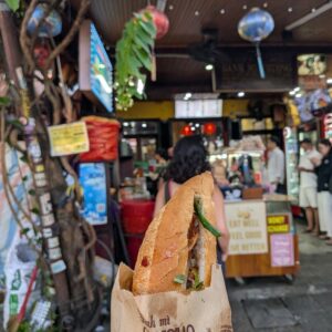 バインミーフーン（ホイアン）のメニューと値段・営業時間｜「世界一」と呼ばれる理由と行き方